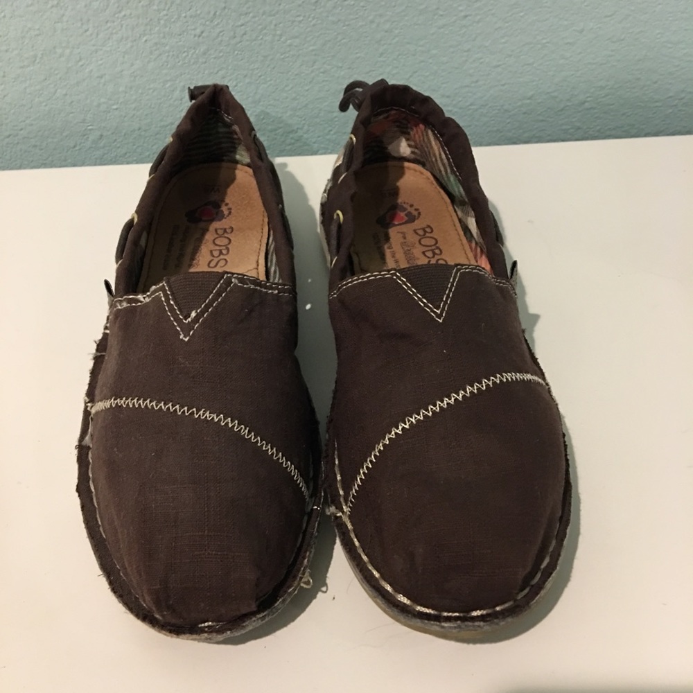 Bobs from Skechers chill sailboat slip on shoe.
